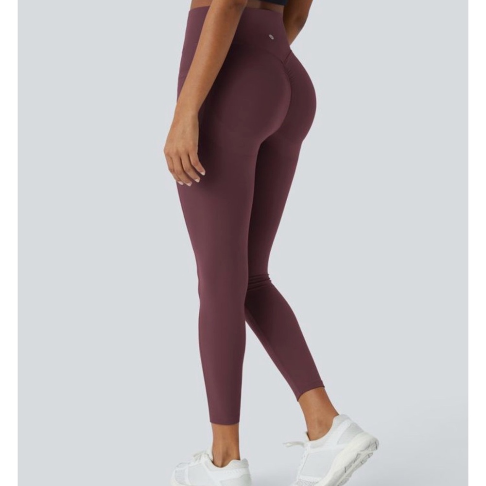 HALARA High-Rise Plum Leggings
